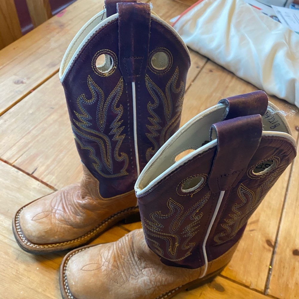 Old West girls boots size 10
